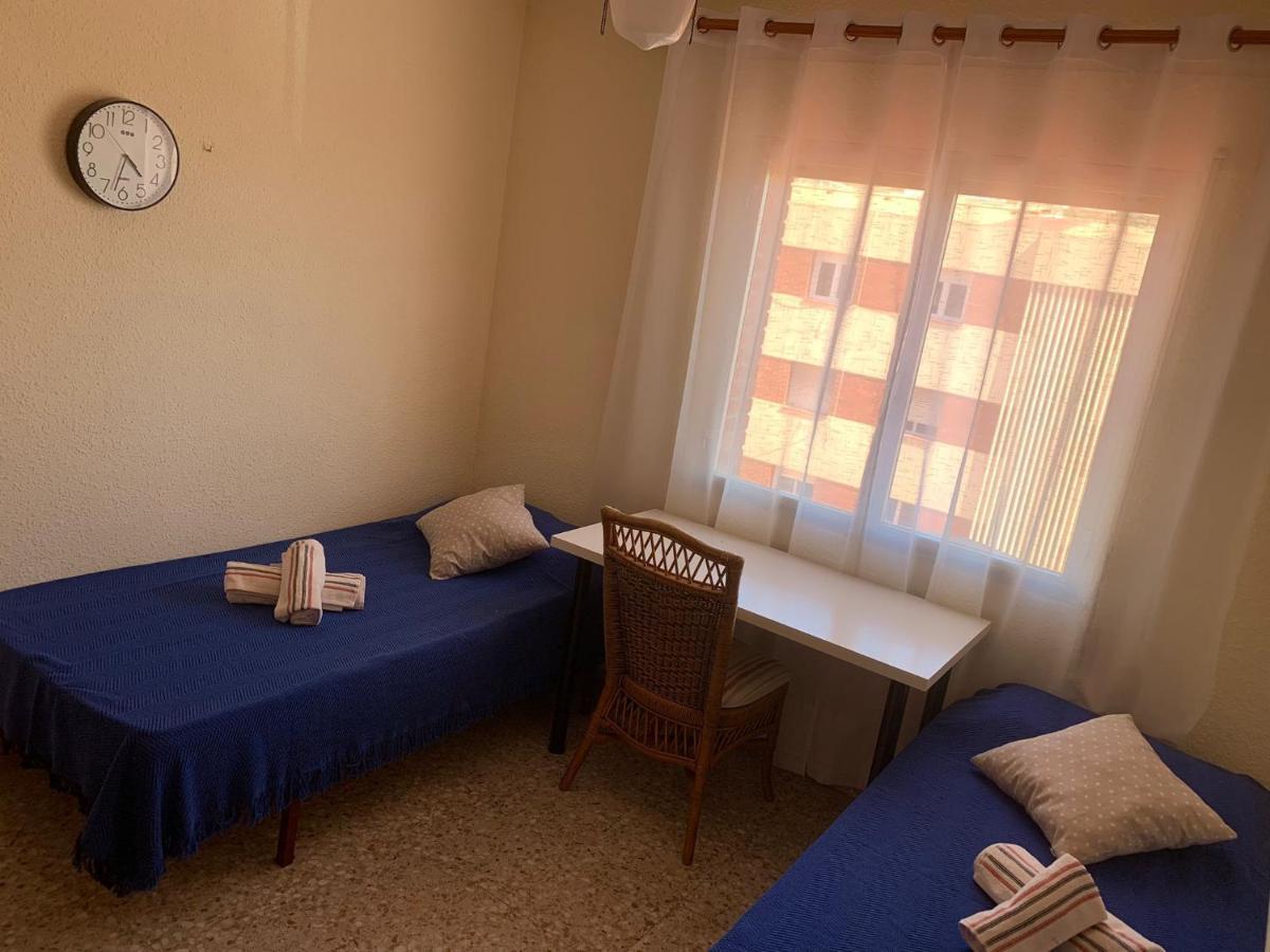 Cozy Room Guapo-Alicante Nearby The Beach And The Center Exteriér fotografie